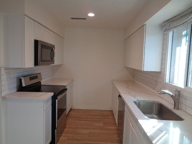 Photo - 4334 N 15th Ave Unit C