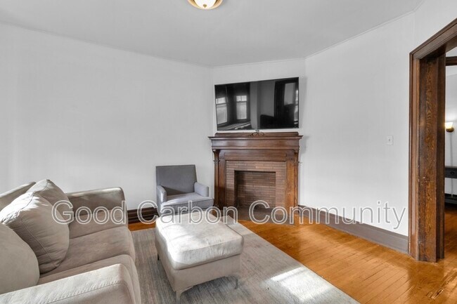 Photo - 197 Allen St Unidad 2