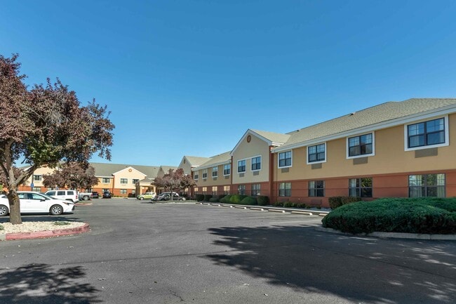 Furnished Studio-Boise - Airport
