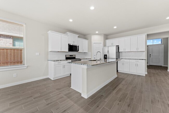 Photo - 2106 Somerset Dr