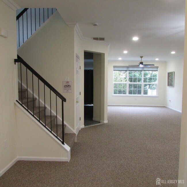 Photo - 29 Tall Oaks Ct