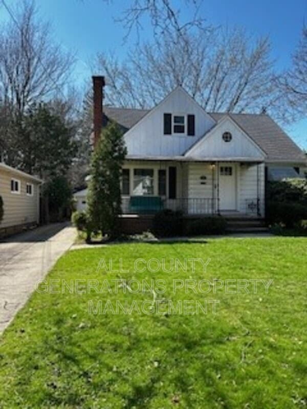 Building Photo - 6558 Lawnwood Ave