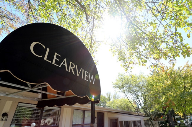 Fotografía del edificio - Clearview
