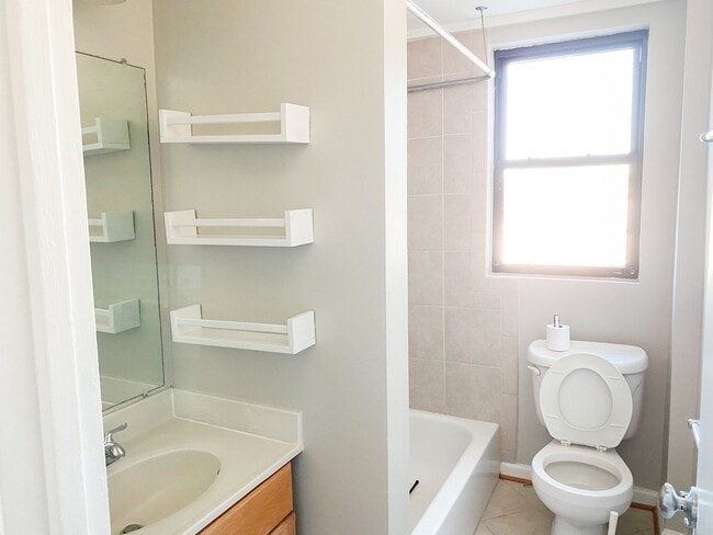 Photo - Sunny 2BR on 14th Street in Columbia Heights w/ Parking Unit 307