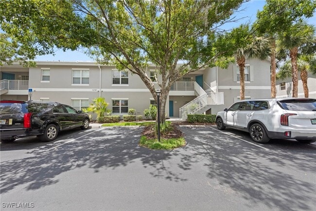 Building Photo - 12141 Summergate Cir Unit 103 Rental