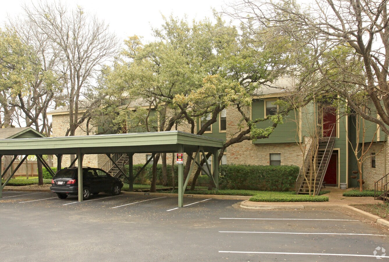 Photo - Columbia Oaks - Condo/Townhomes