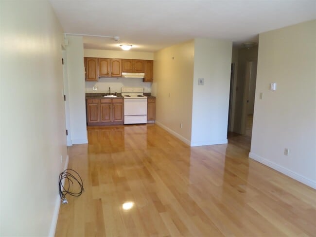 Photo - 23 Franklin St Unit 14