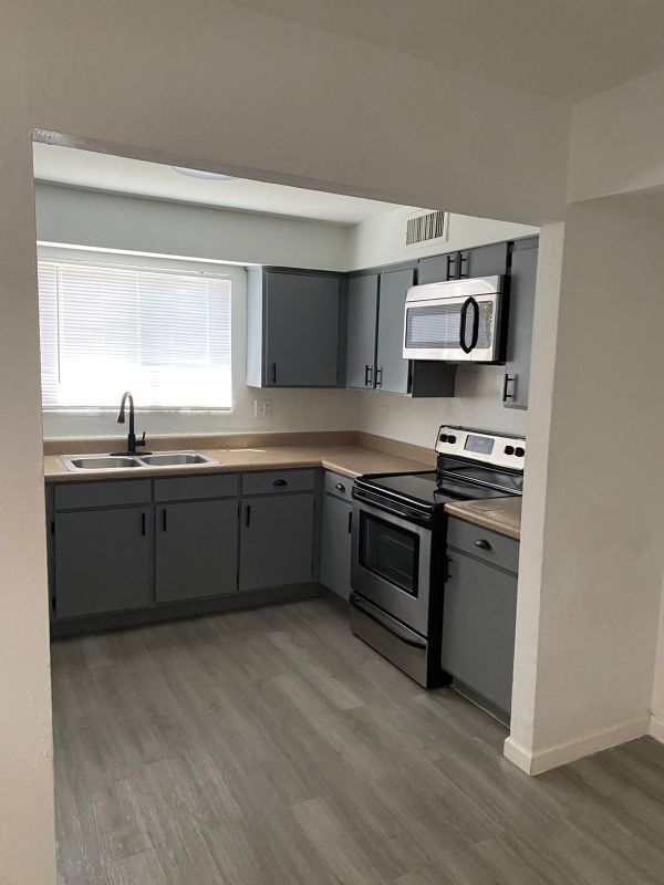 Building Photo - 5735 S Morris Blvd