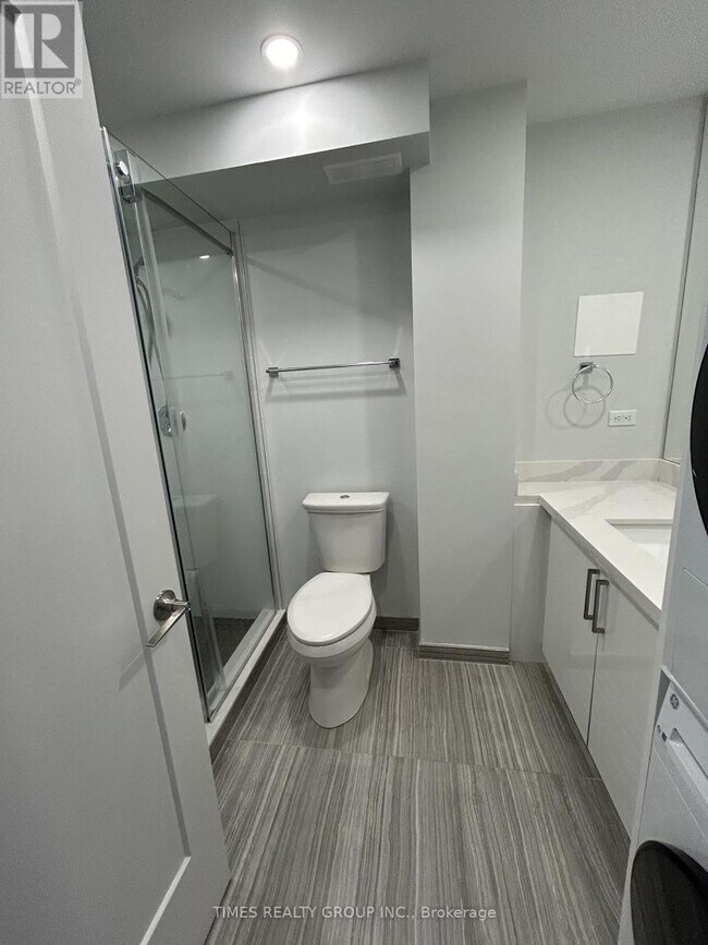 Photo - 15 Walmer Rd Unité 406