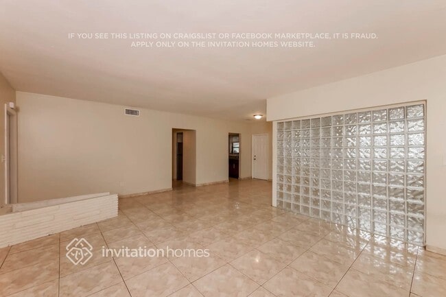 Photo - 510 NE 172nd St