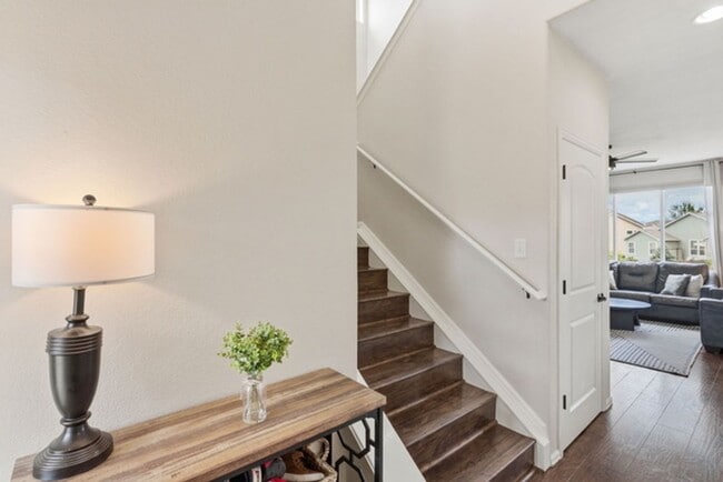 Photo - beautifully maintained 5-bedroom, 4-bathroom home in the 80911