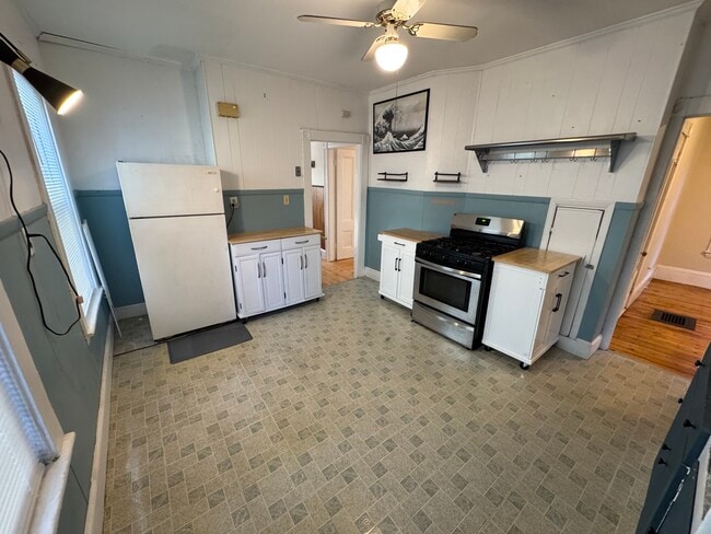 Photo - 305 Highland Ave Unidad A