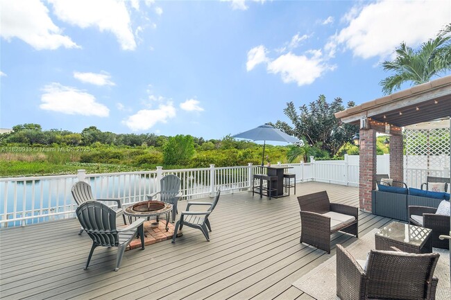 Photo - 15066 SW 22nd St Casa