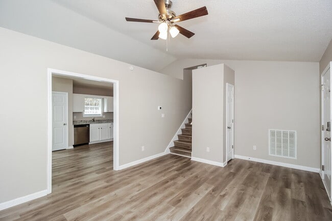 Photo - 317 Gun Range Rd