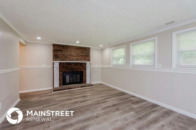 Photo - 6405 Overton Rd