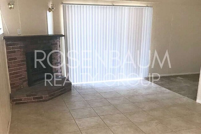 Photo - Beautiful 3-bedrooms, 2-baths home in Tucson!