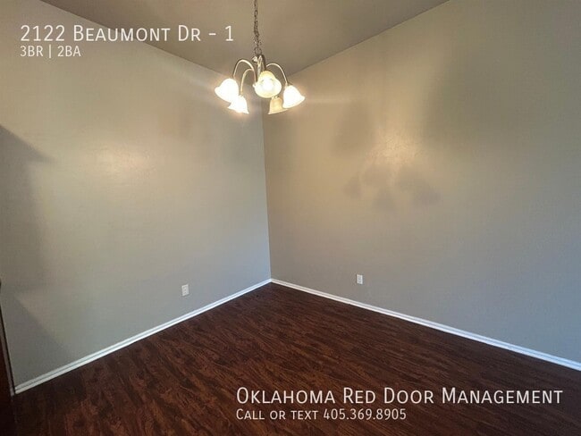 Photo - 2122 Beaumont Dr