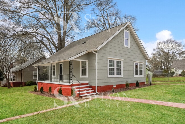 Photo - Cute, cozy and comfortable