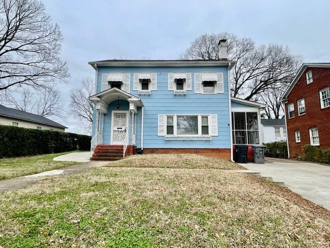 Photo - Welcome to this charming 4-bedroom, 2-bathroom home located in the vibrant city of Charlotte, NC