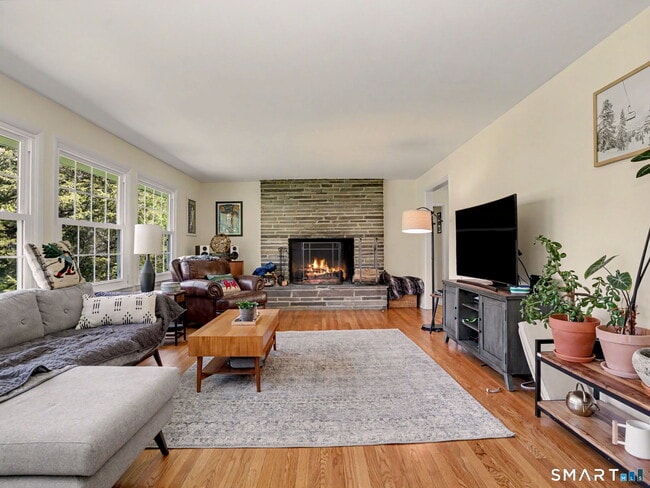 Photo - 65 Banks Rd