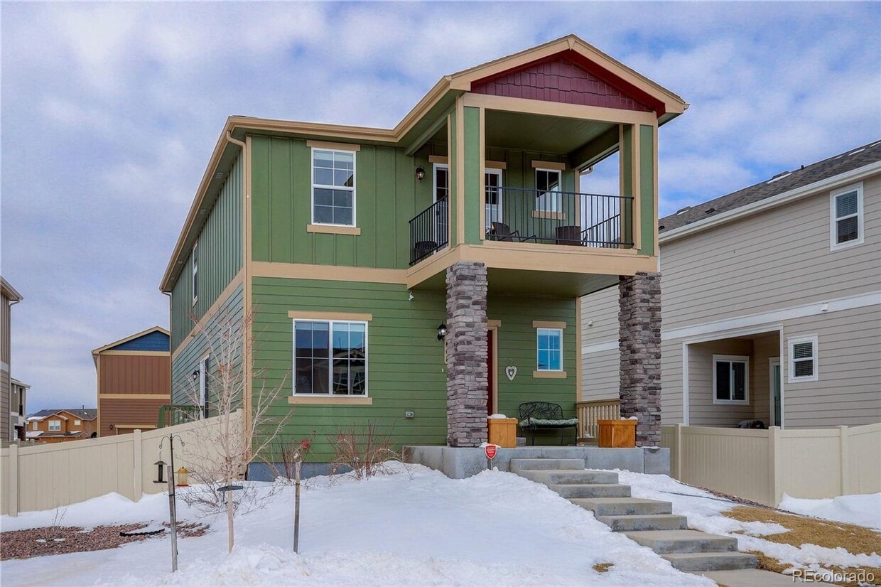 Beautiful 3 Bedroom 3 Bath Home Available ... - Beautiful 3 Bedroom 3 Bath Home Available ...