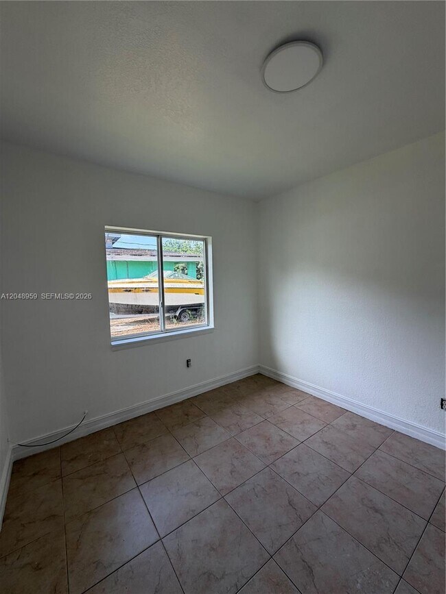 Photo - 22725 SW 125th Ave Unit A
