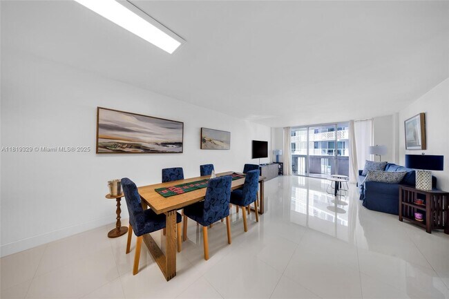 800 West Ave Unit 736