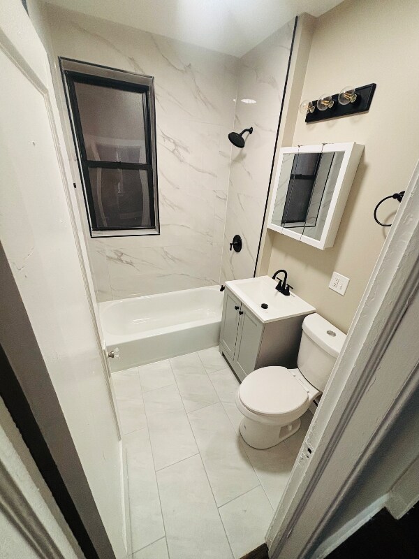 Photo - 704 E 80th St Unit 1