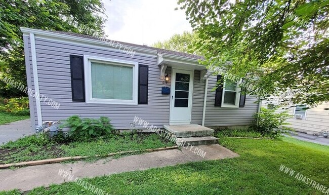 Building Photo - 2 Bedroom Waldo Charmer!!-Available in AUG... Rental