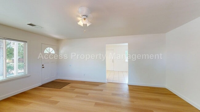 Photo - 1909 Freida Ct