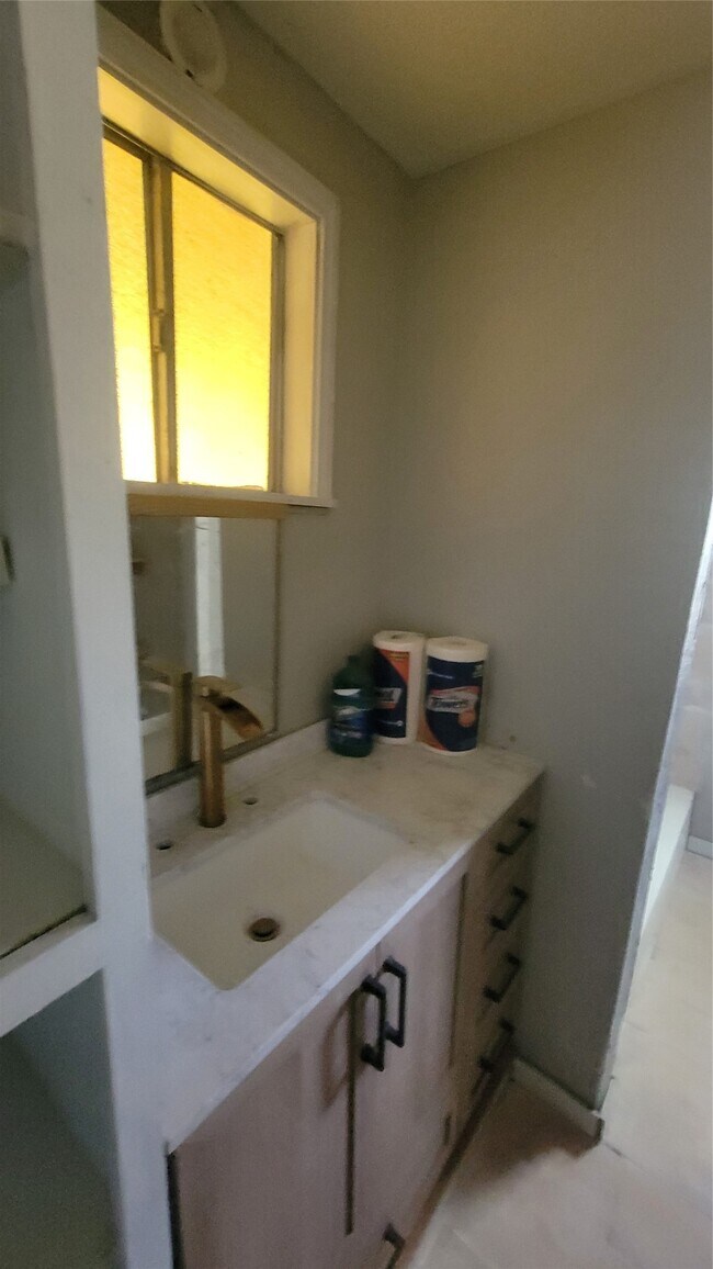 Photo - 12018 Sandpiper Rd Unit 1