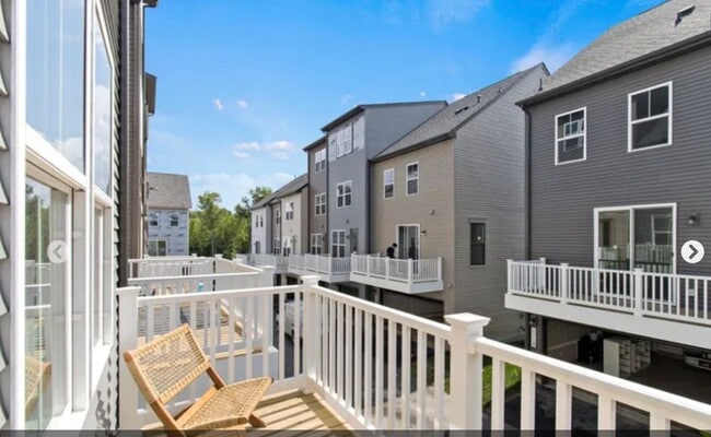 Photo - 6014 Beake St