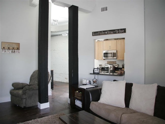 Photo - Seventy Five Place