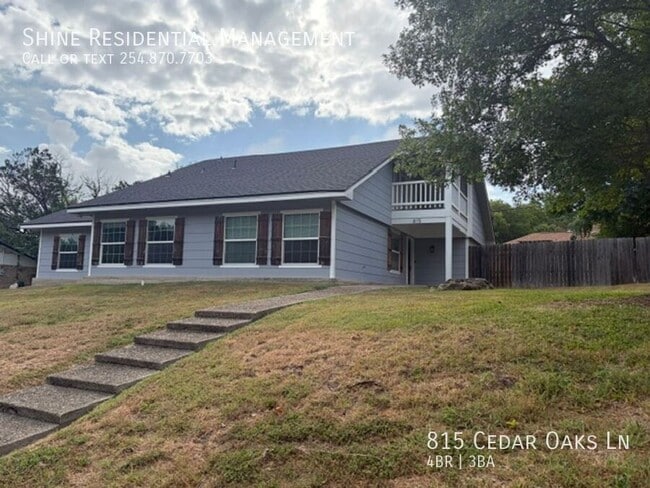 Photo - 815 Cedar Oaks Ln