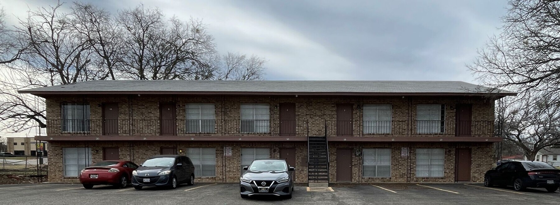 Photo - 201 W Lincoln Ave Apartment Unit 4