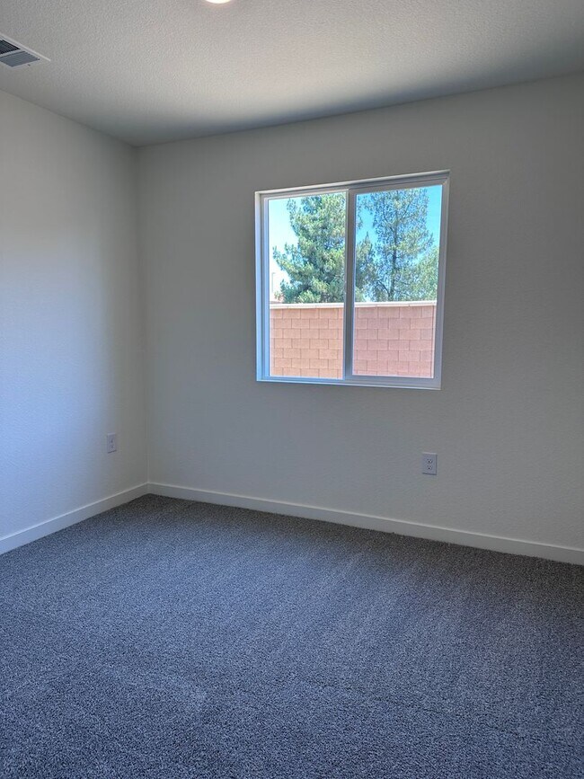 Photo - Beautiful 2024 Built 4/3 - New Subdivision!