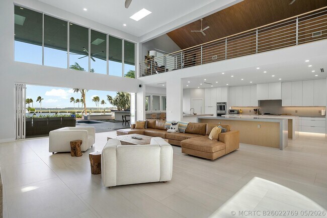 Photo - 6879 SE South Marina Way