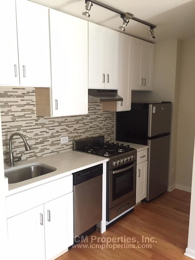 Photo - 2520 W Leland Ave Apartamento Unidad A3