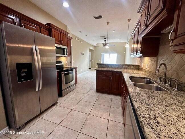 Photo - 1523 Beechfern Dr