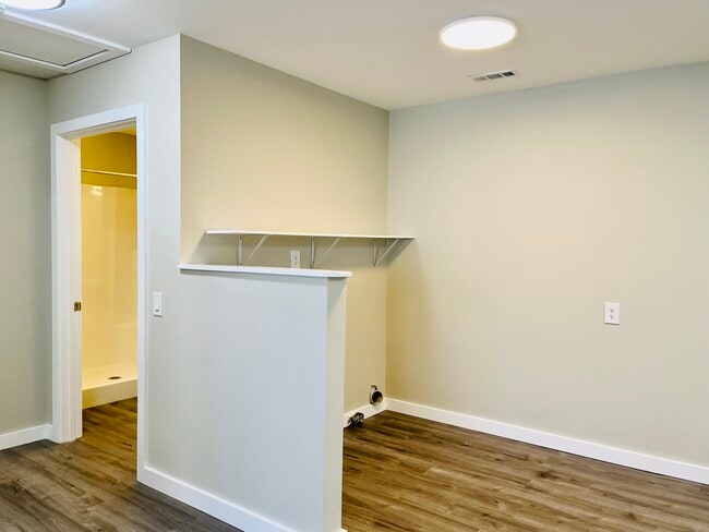 Washer & Dryer Connect -Skyler - West End Lofts