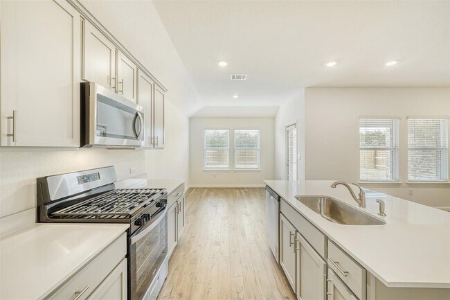 Photo - 1936 Bandito Bluff Pass