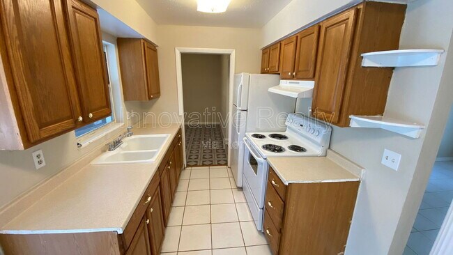 Photo - 5624 Pinerock Rd