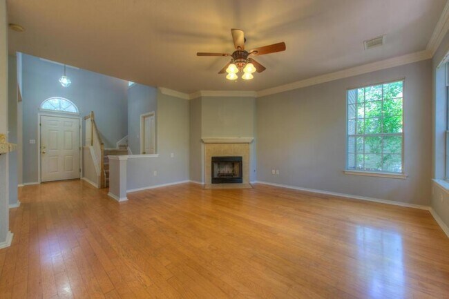 Photo - 12610 Mcnelly Trail
