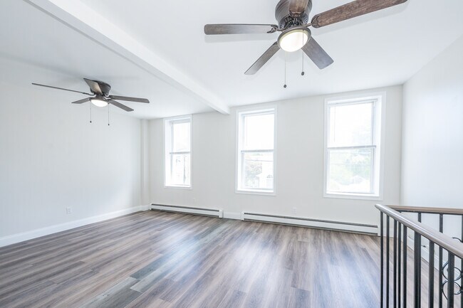 Photo - 116 Lexington Ave Unit #2