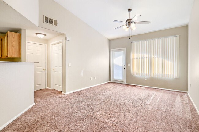 Photo - Stylish 2 Bedroom Condo With Community Amenities!