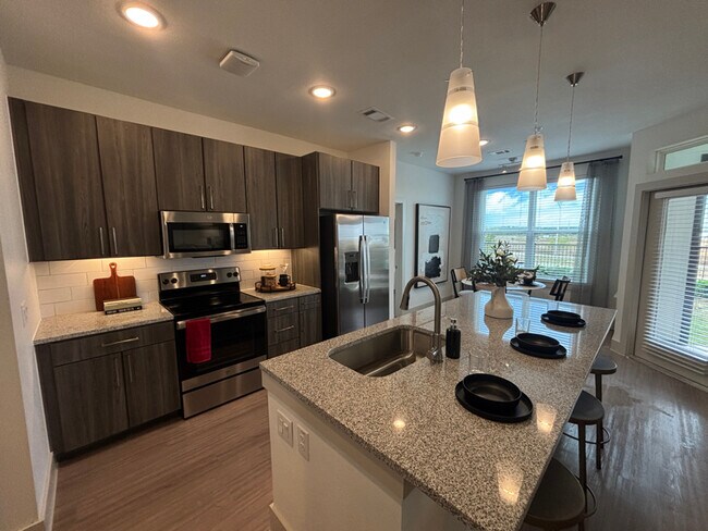 Photo - 702 Celebration Wy Apartment Unit b4