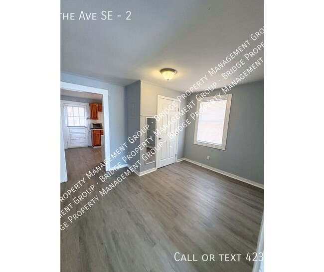 1290 Blythe Ave SE Unit 2