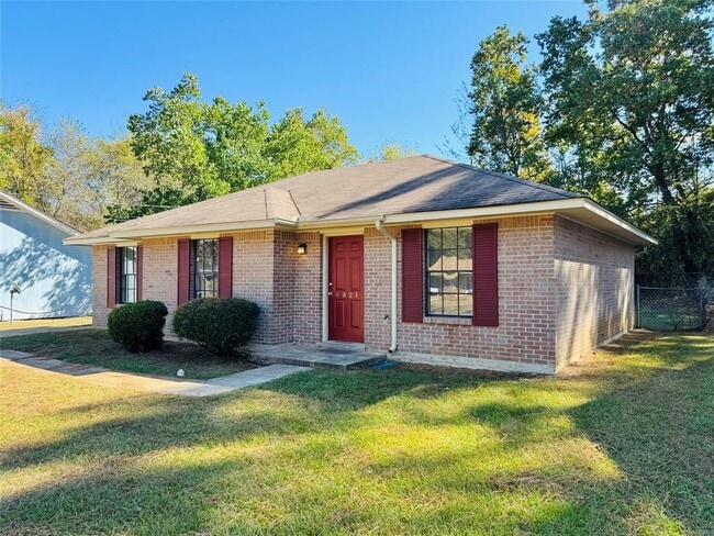 Photo - 4321 Wimbledon Rd