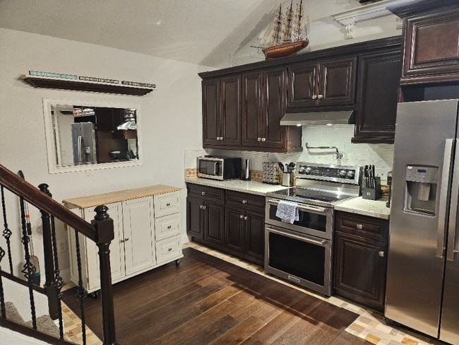 Photo - 18989 NE Marine Dr