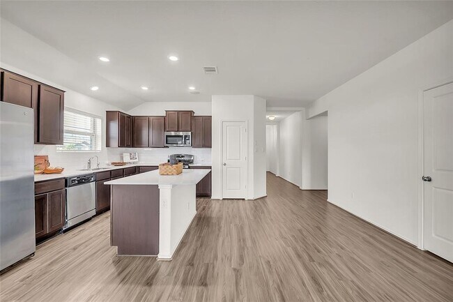 Photo - 119 Esparza Dr